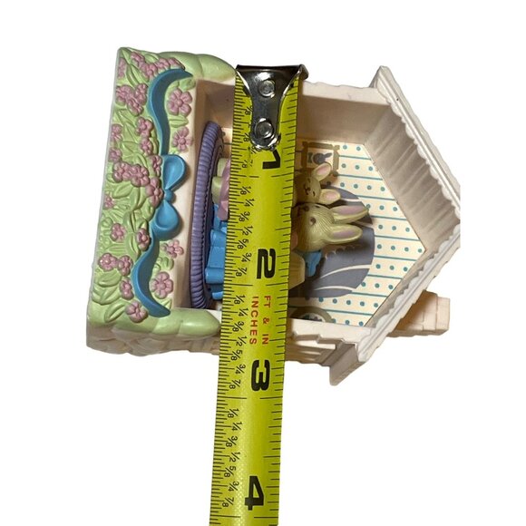 Avon memories of home shadow box - Picture 4 of 9